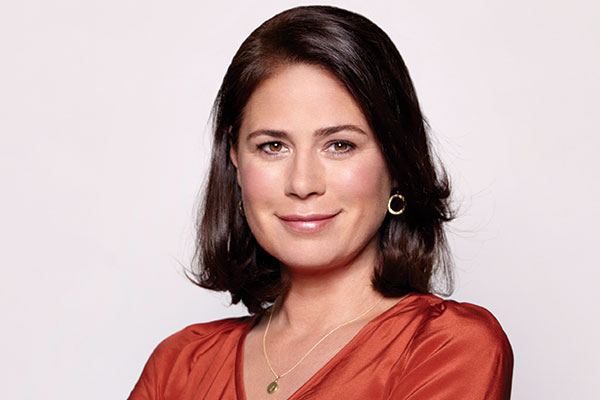 Maura Tierney